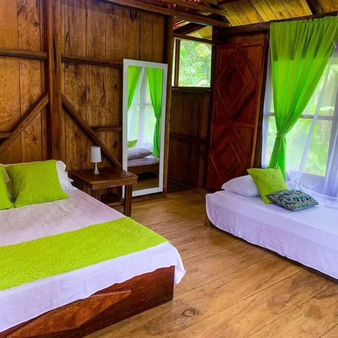 Mama Yeya Raices Country house